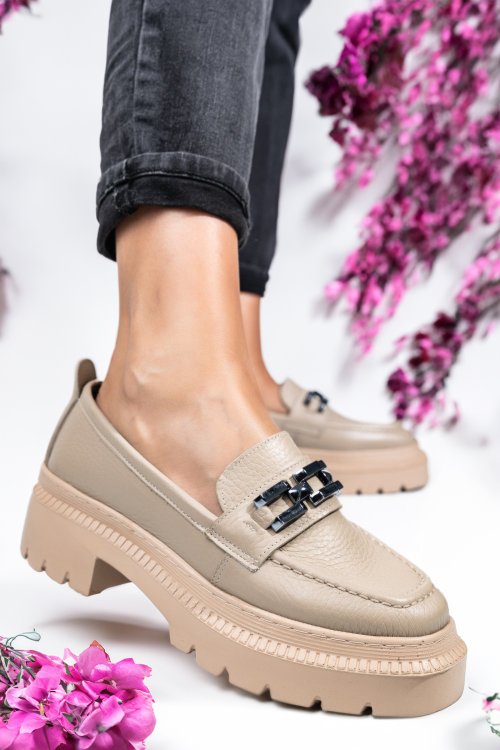 Mocasini bej piele naturala ipcbm018