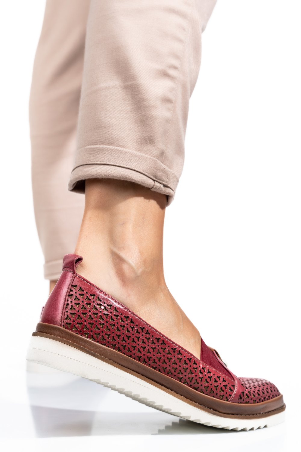 MOCASINI ROSII PIELE NATURALA 1PC26