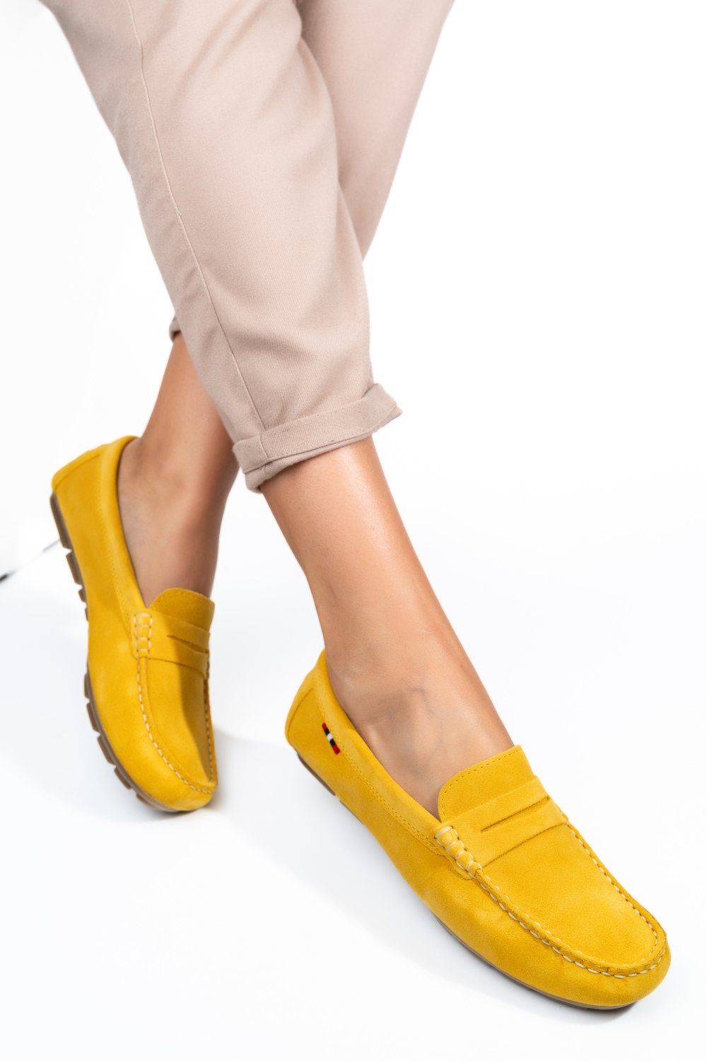 MOCASINI GALBENI PIELE NATURALA INTOARSA WM424R01