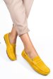 Mocasini galbeni piele naturala intoarsa wm424r01