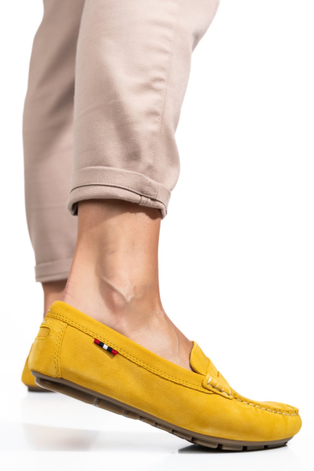 MOCASINI GALBENI PIELE NATURALA INTOARSA WM424R01