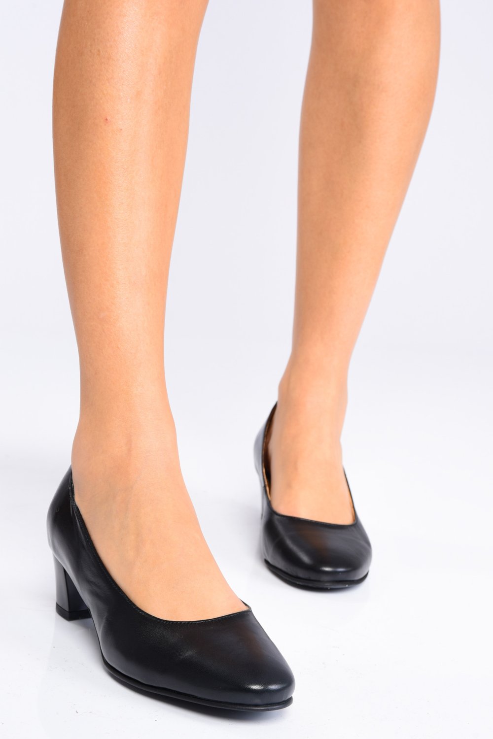 PANTOFI NEGRI PIELE NATURALA MOSA