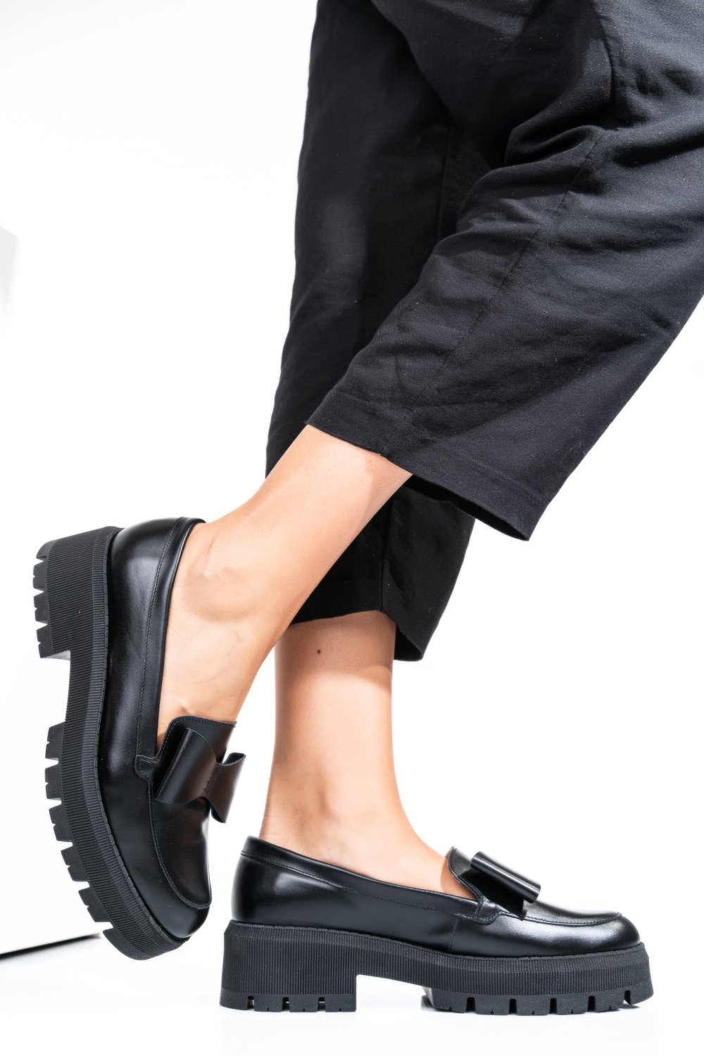 MOCASINI NEGRI PIELE NATURALA 2S77110B