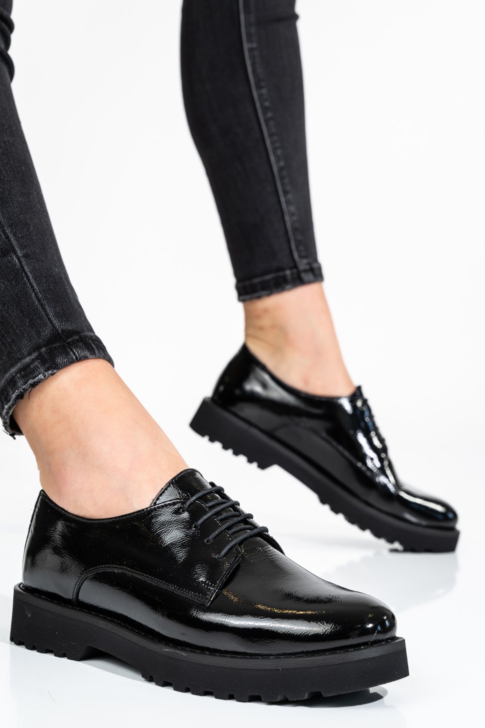 PANTOFI NEGRI PIELE NATURALA LACUITA 1S7792656NPK