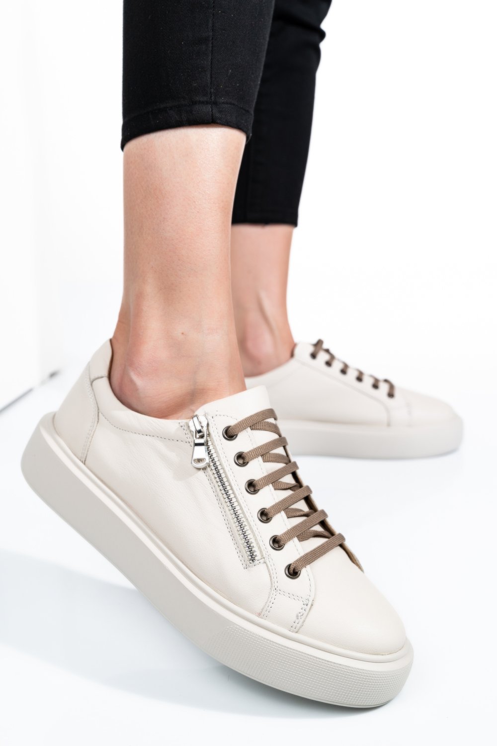 PANTOFI BEJ DESCHIS PIELE NATURALA 2S7741607NP