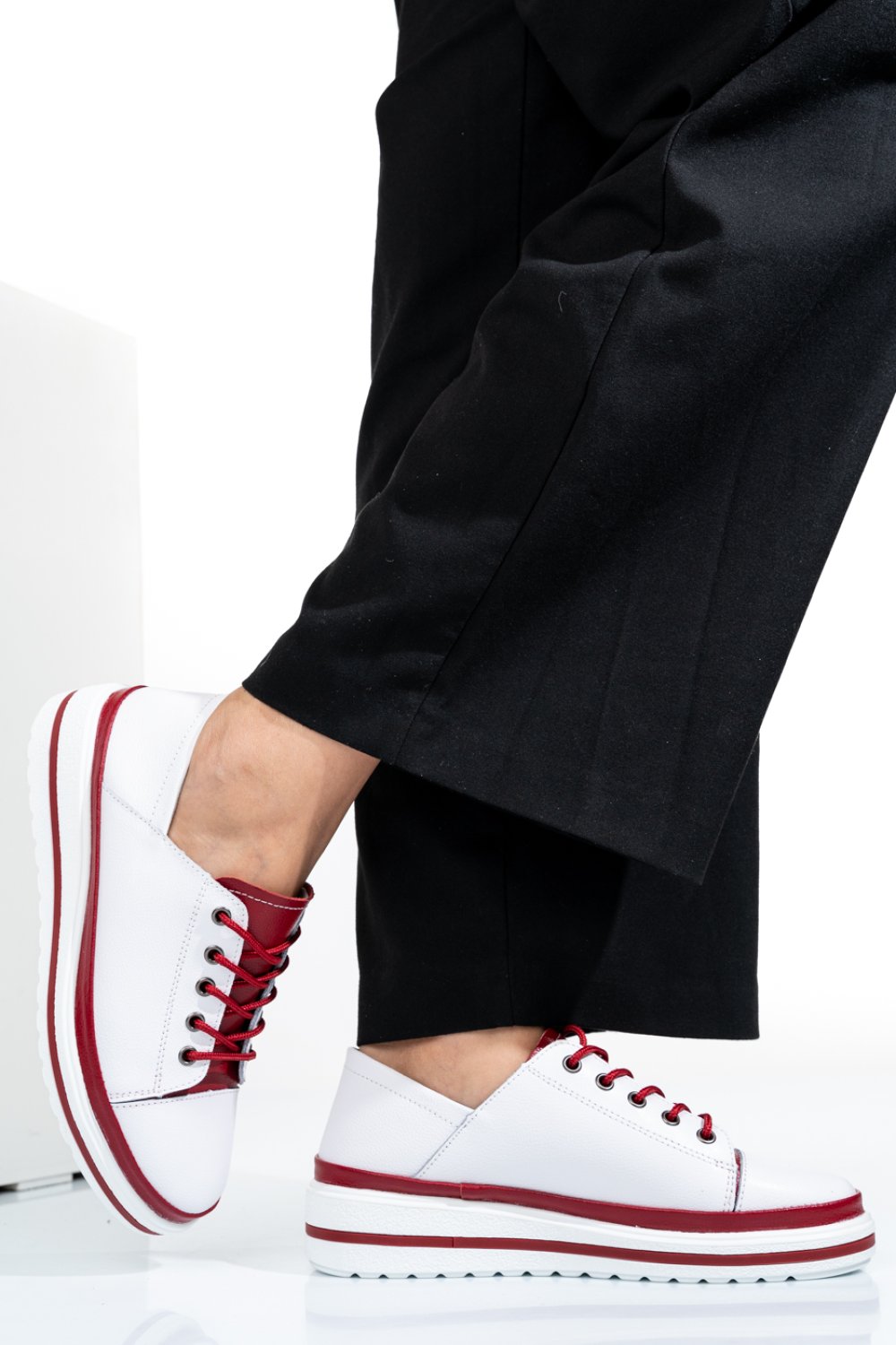 PANTOFI ALB ROSU PIELE NATURALA JSPY2780