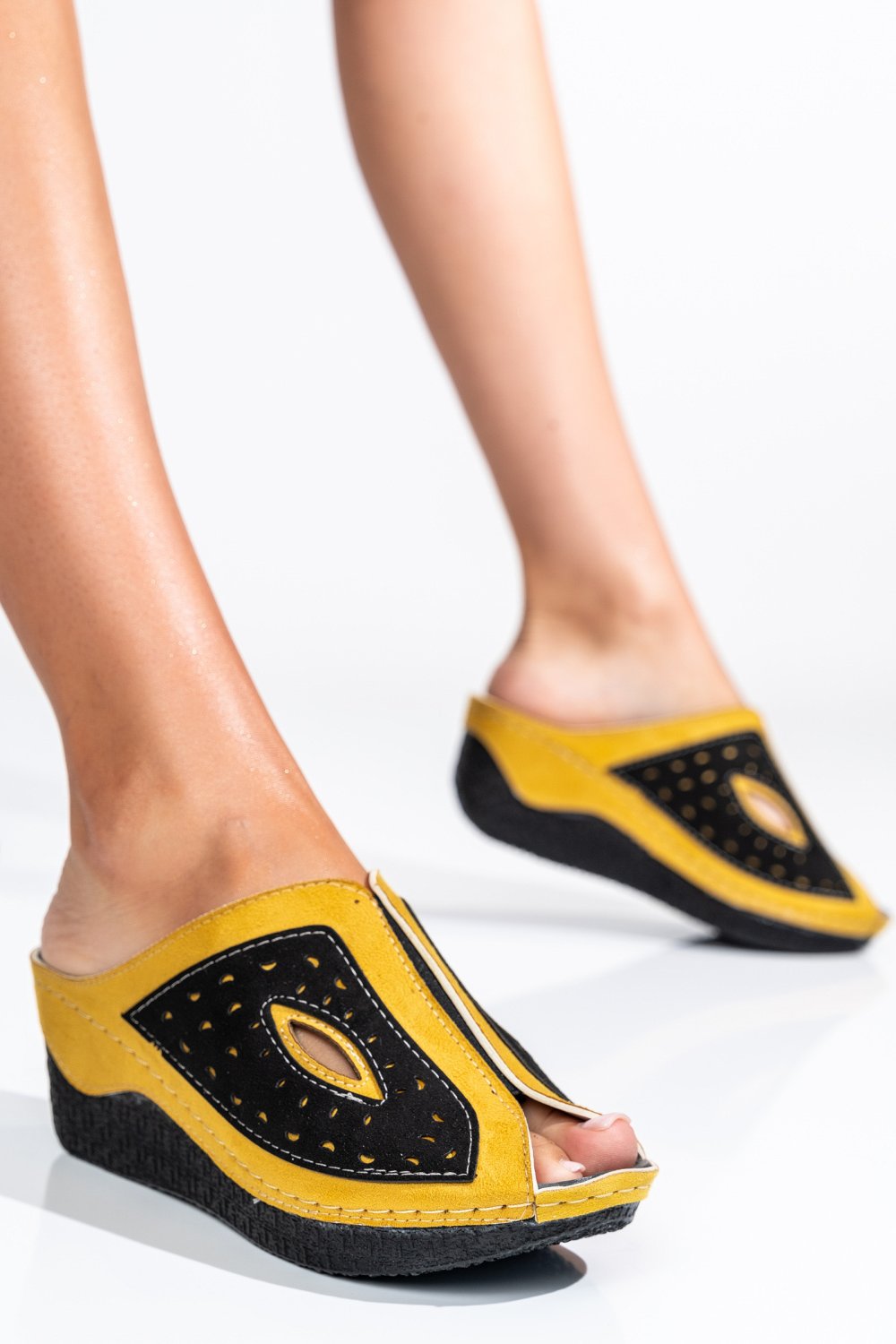 SABOTI GALBEN NEGRU 6SP04-2215