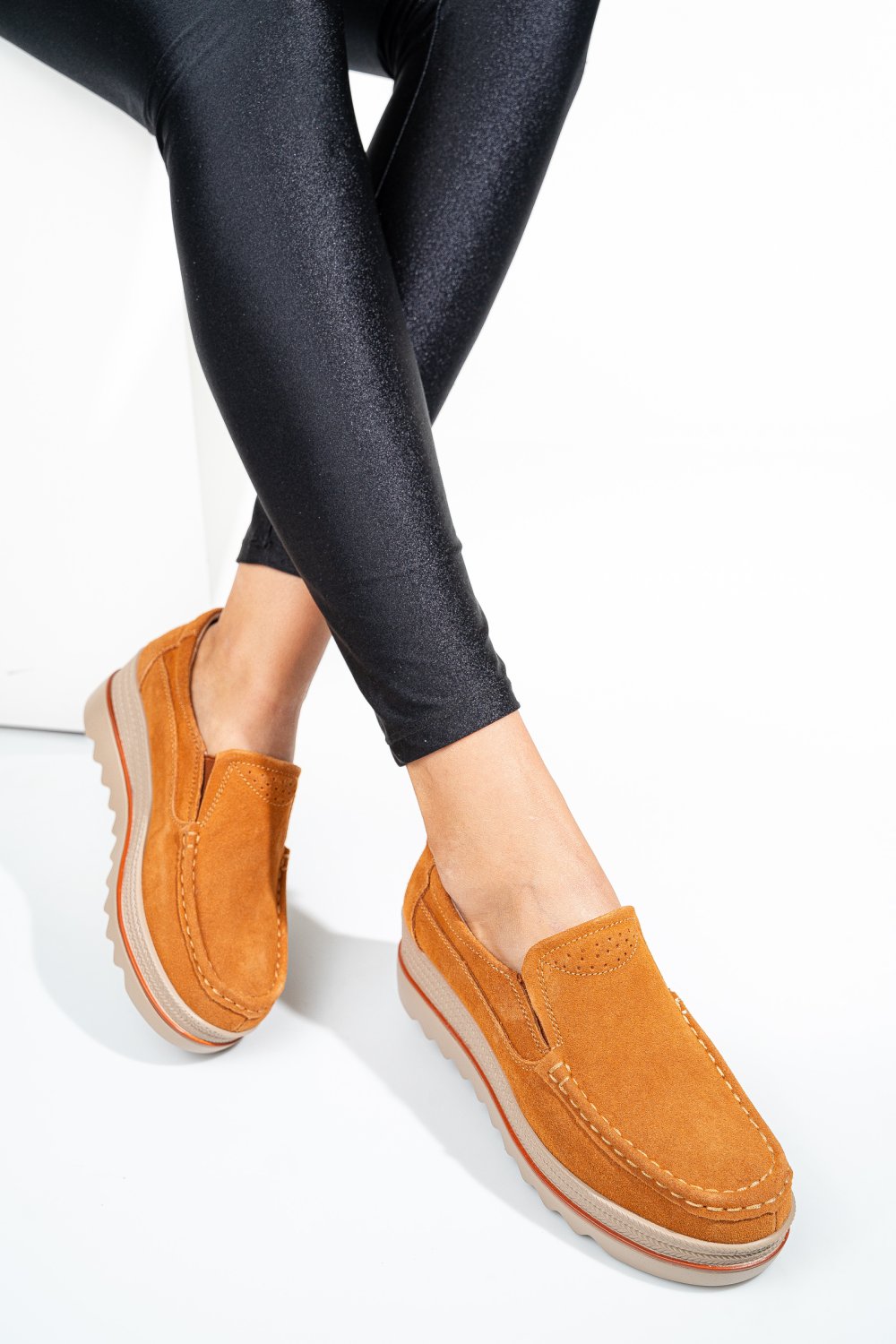 MOCASINI CAMEL PIELE NATURALA INTOARSA 3SP088