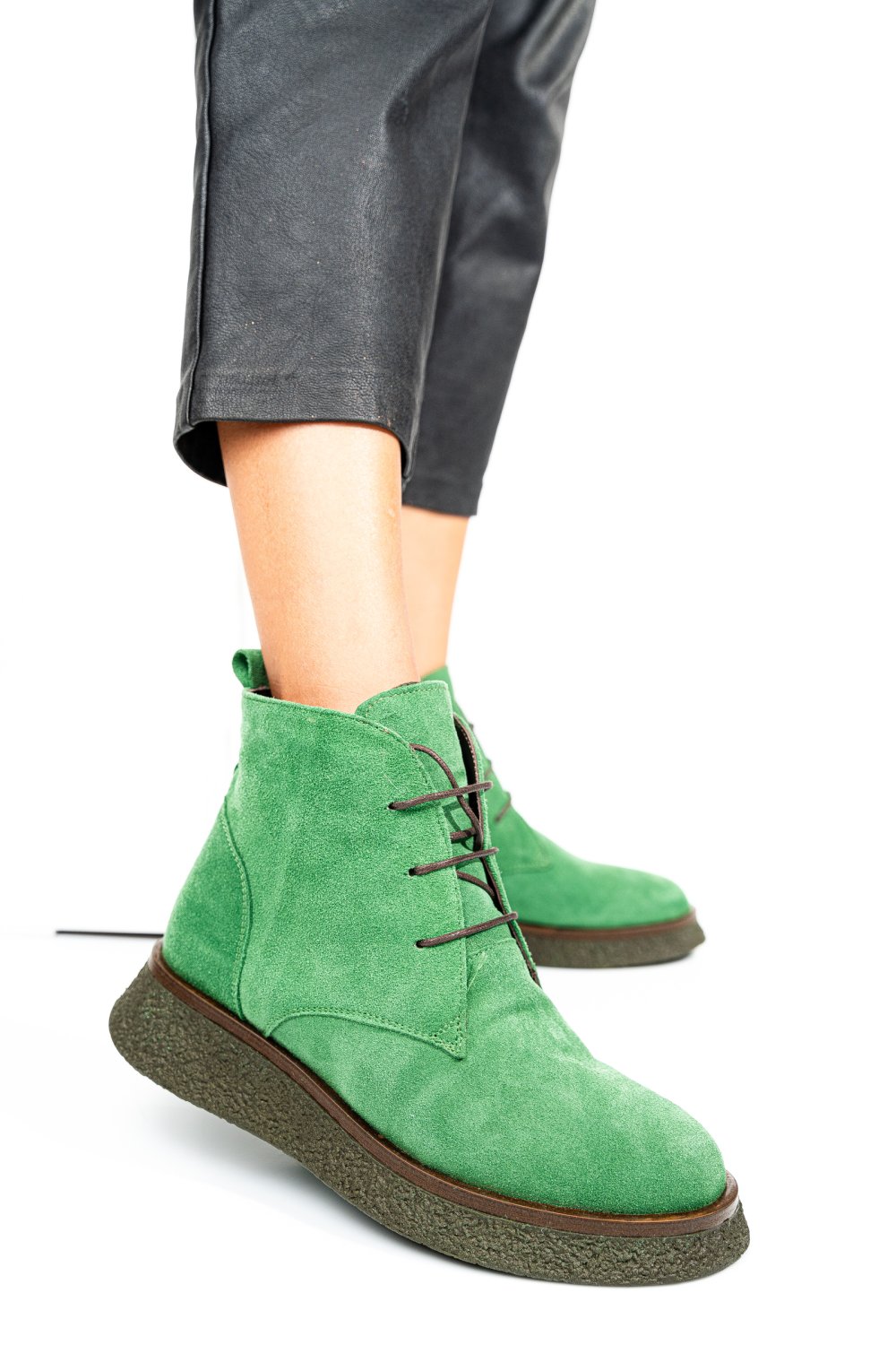 GHETE VERZI PIELE NATURALA INTOARSA 2PC22832SP