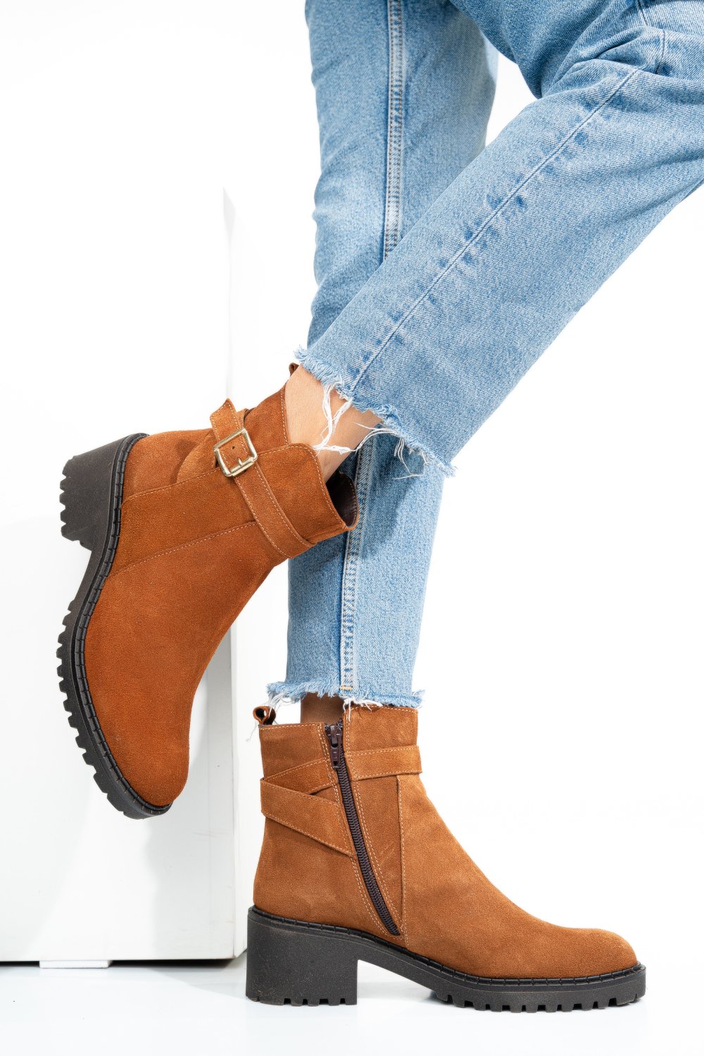 GHETE CAMEL PIELE NATURALA INTOARSA 1S77537