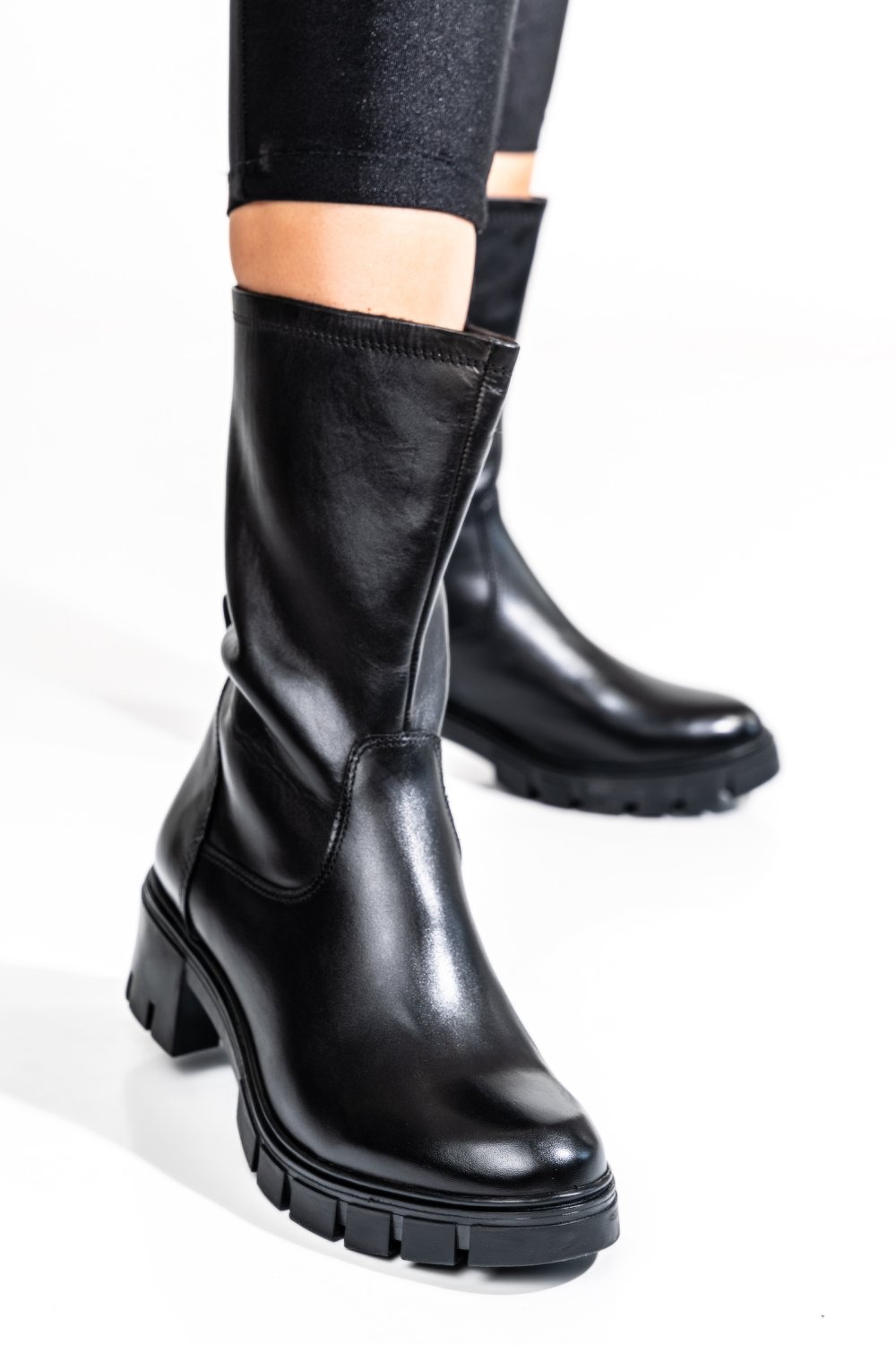 CIZME FEMEI PIELE NATURALA NEGRE VB083203