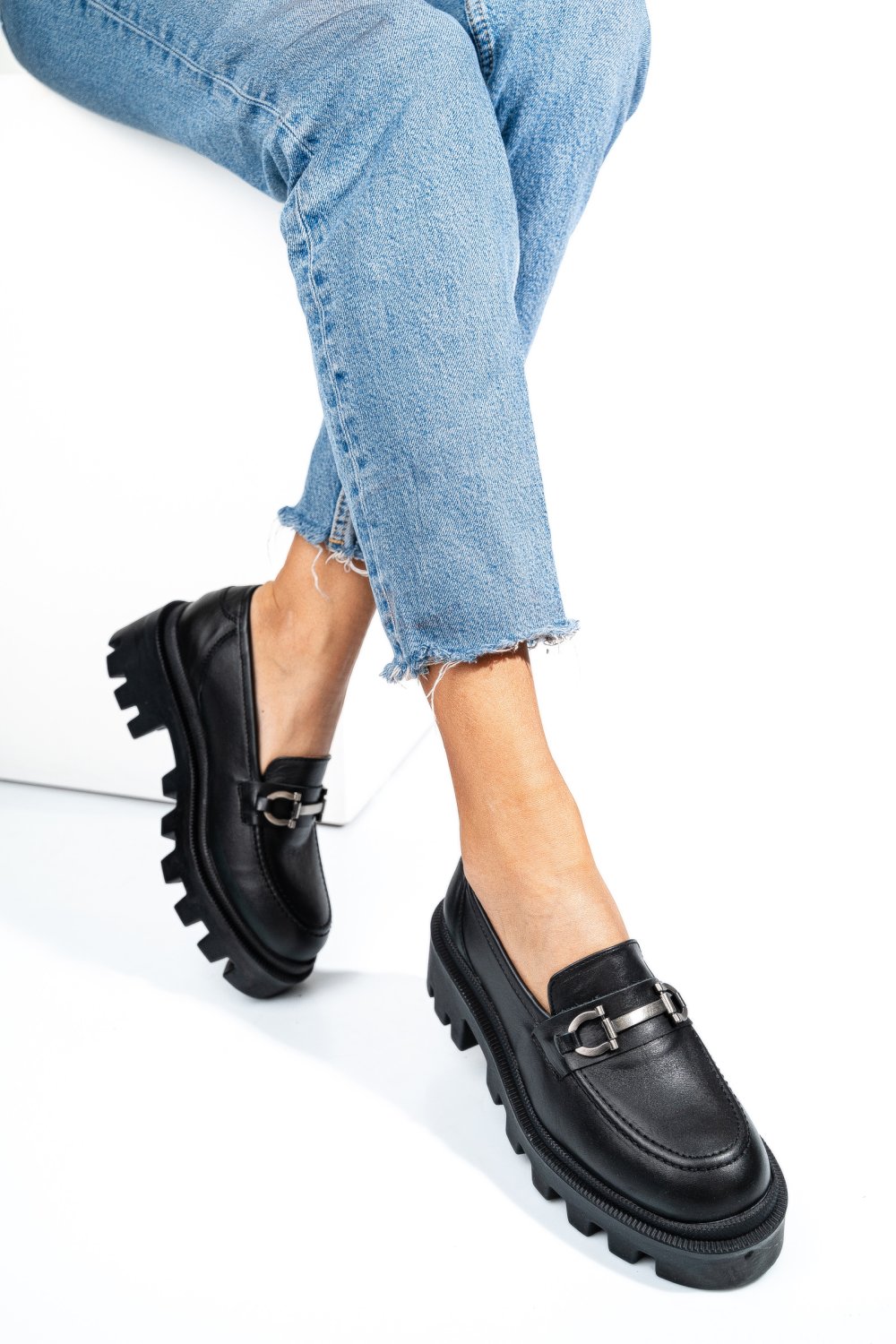 MOCASINI NEGRI PIELE NATURALA 6S77711