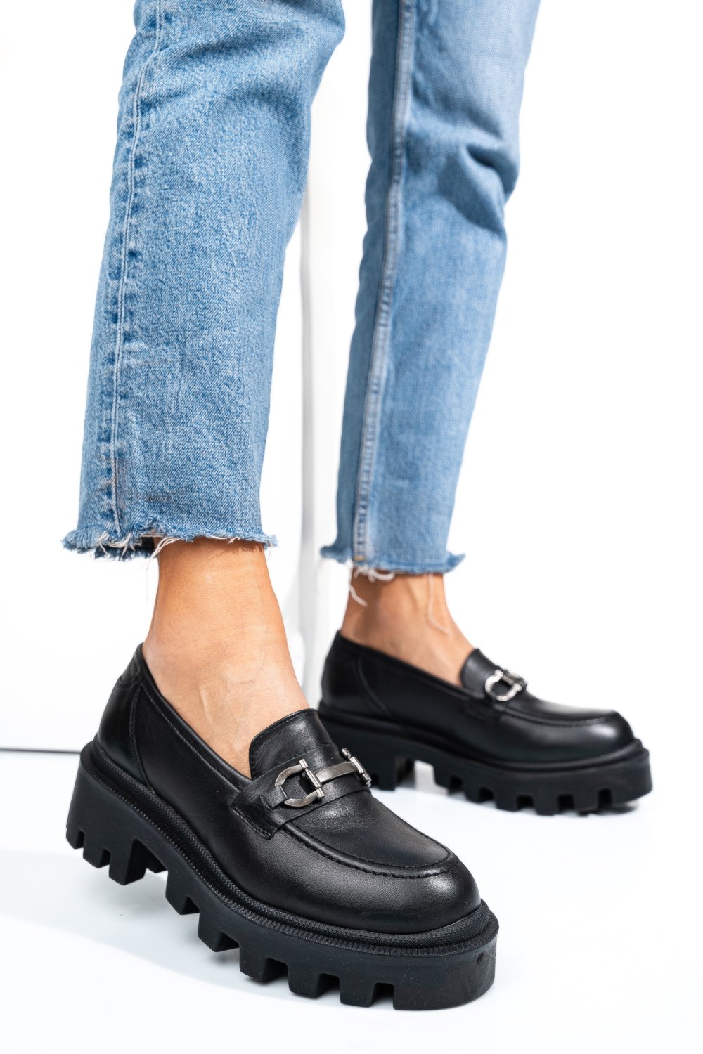 MOCASINI NEGRI PIELE NATURALA 6S77711