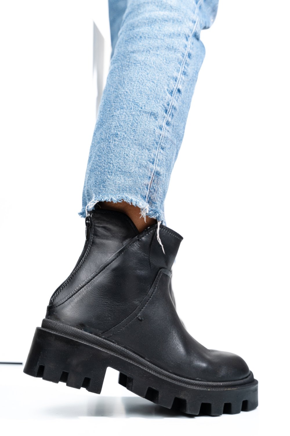GHETE NEGRE PIELE NATURALA 6S77713