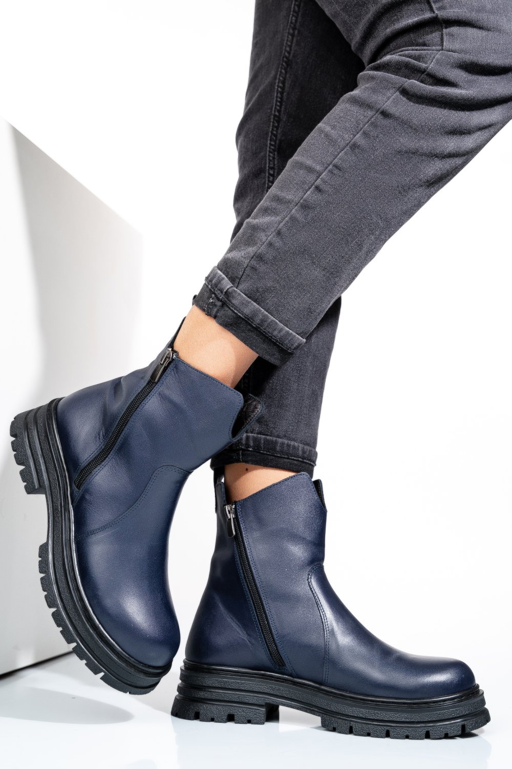 GHETE BLEUMARIN PIELE NATURALA APCK5204