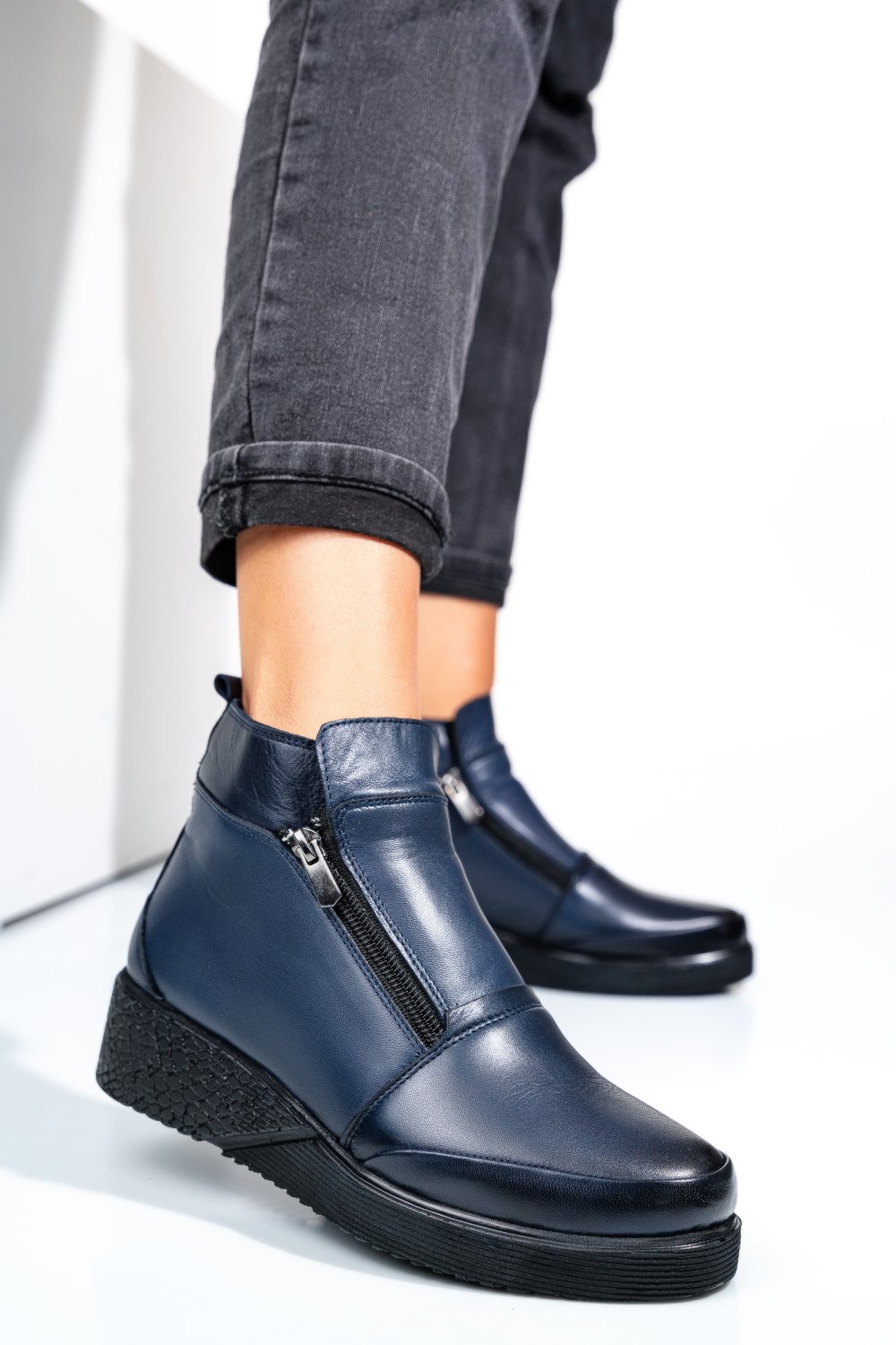 GHETE BLEUMARIN PIELE NATURALA APCKD020