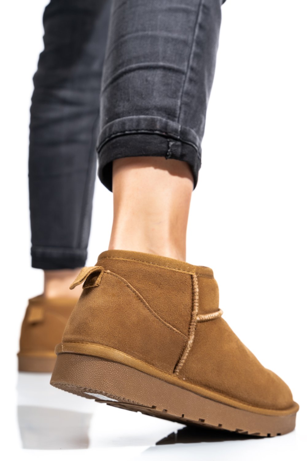 GHETE DAMA IMBLANITE PIELE NATURALA INTOARSA MARO 1S771200