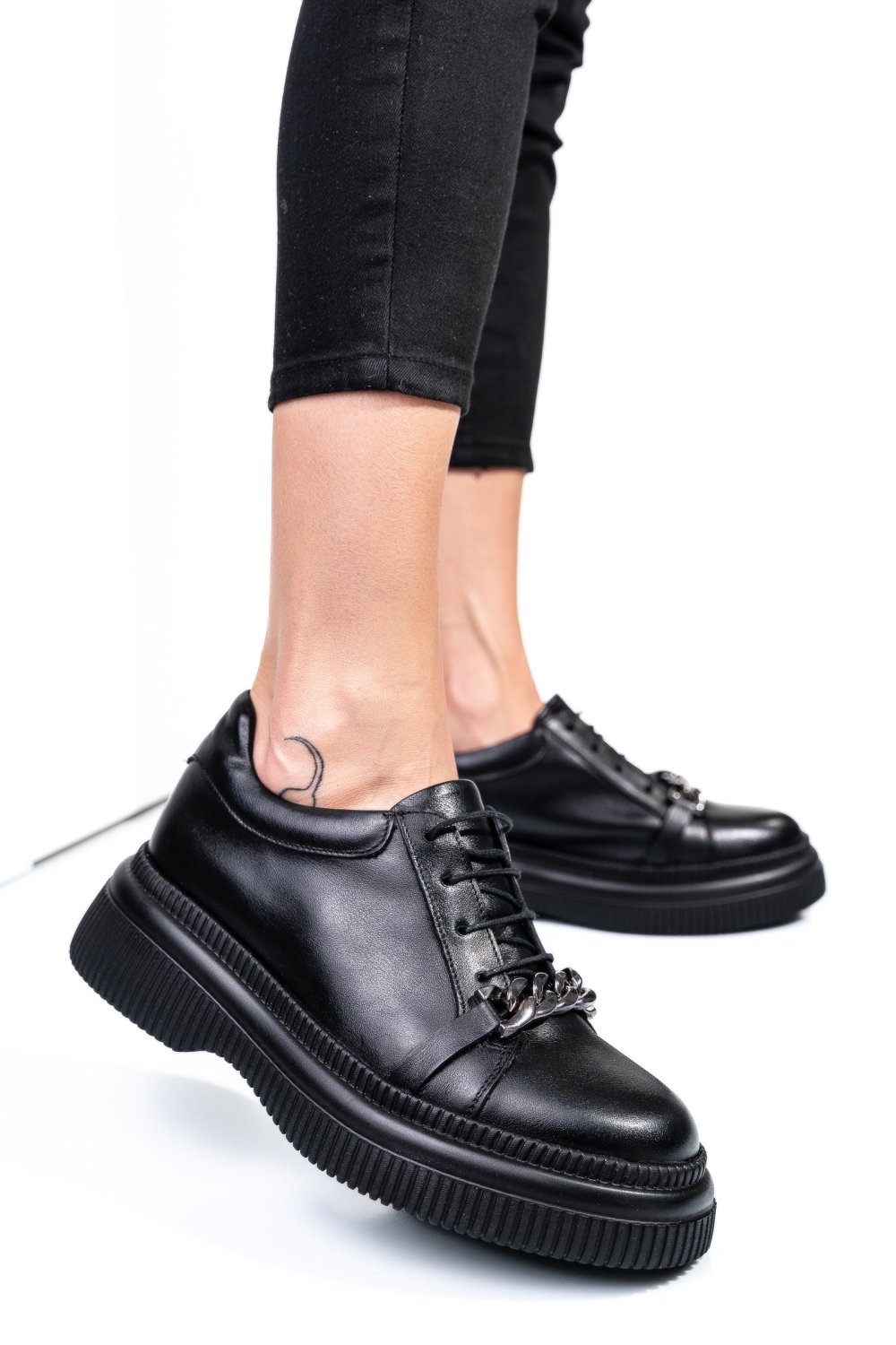 PANTOFI NEGRI PIELE NATURALA  251620NP