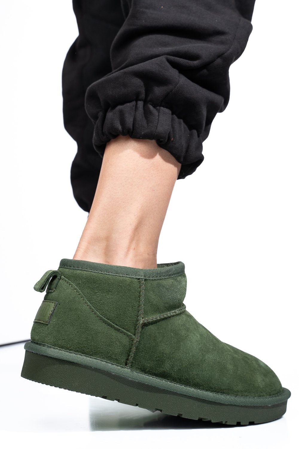 GHETE DAMA IMBLANITE PIELE NATURALA INTOARSA VERDE 1S771200