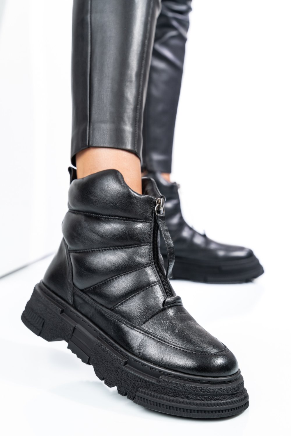 GHETE NEGRE PIELE NATURALA APCK4003