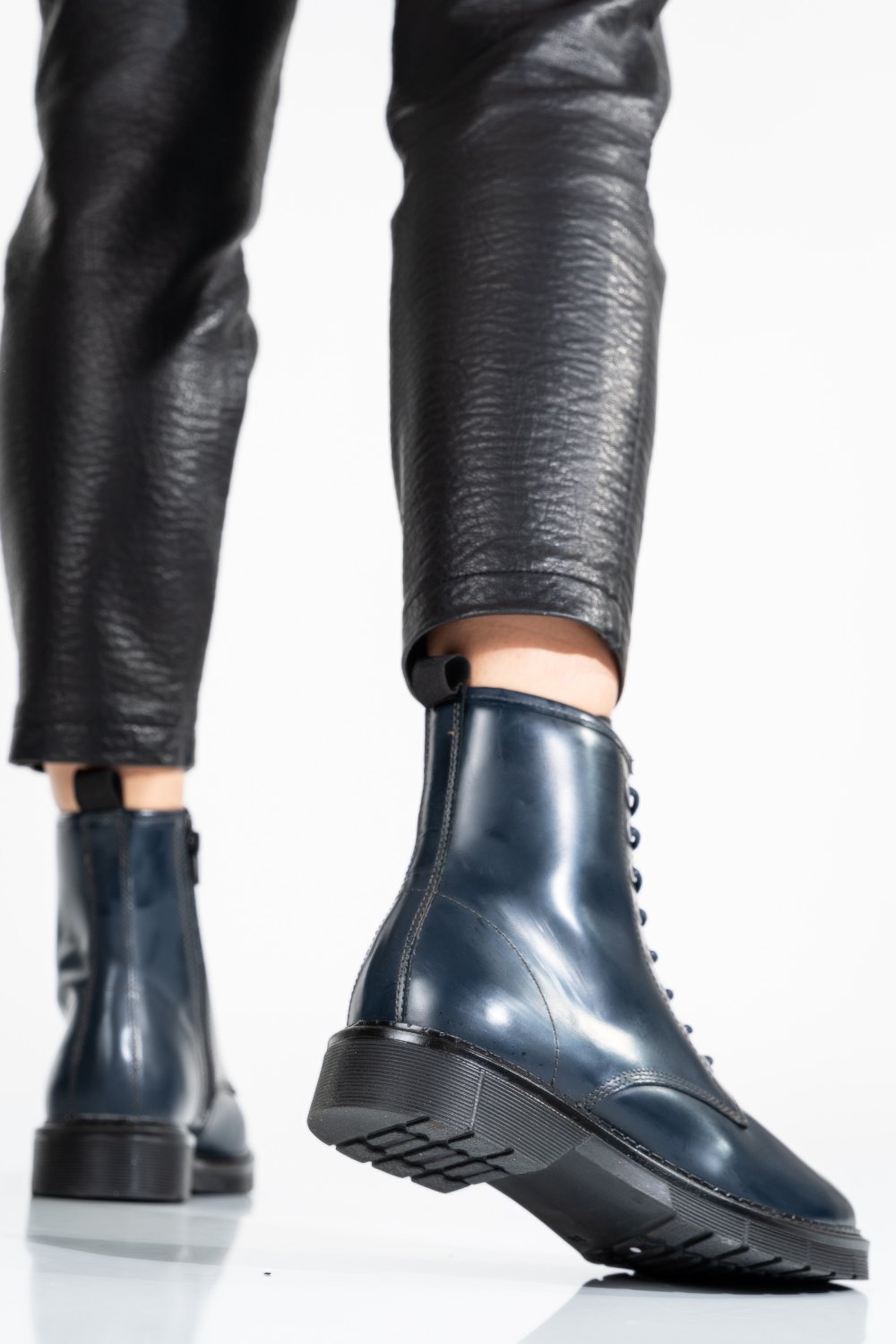 GHETE BLEUMARIN PIELE NATURALA LACUITA WH108H02