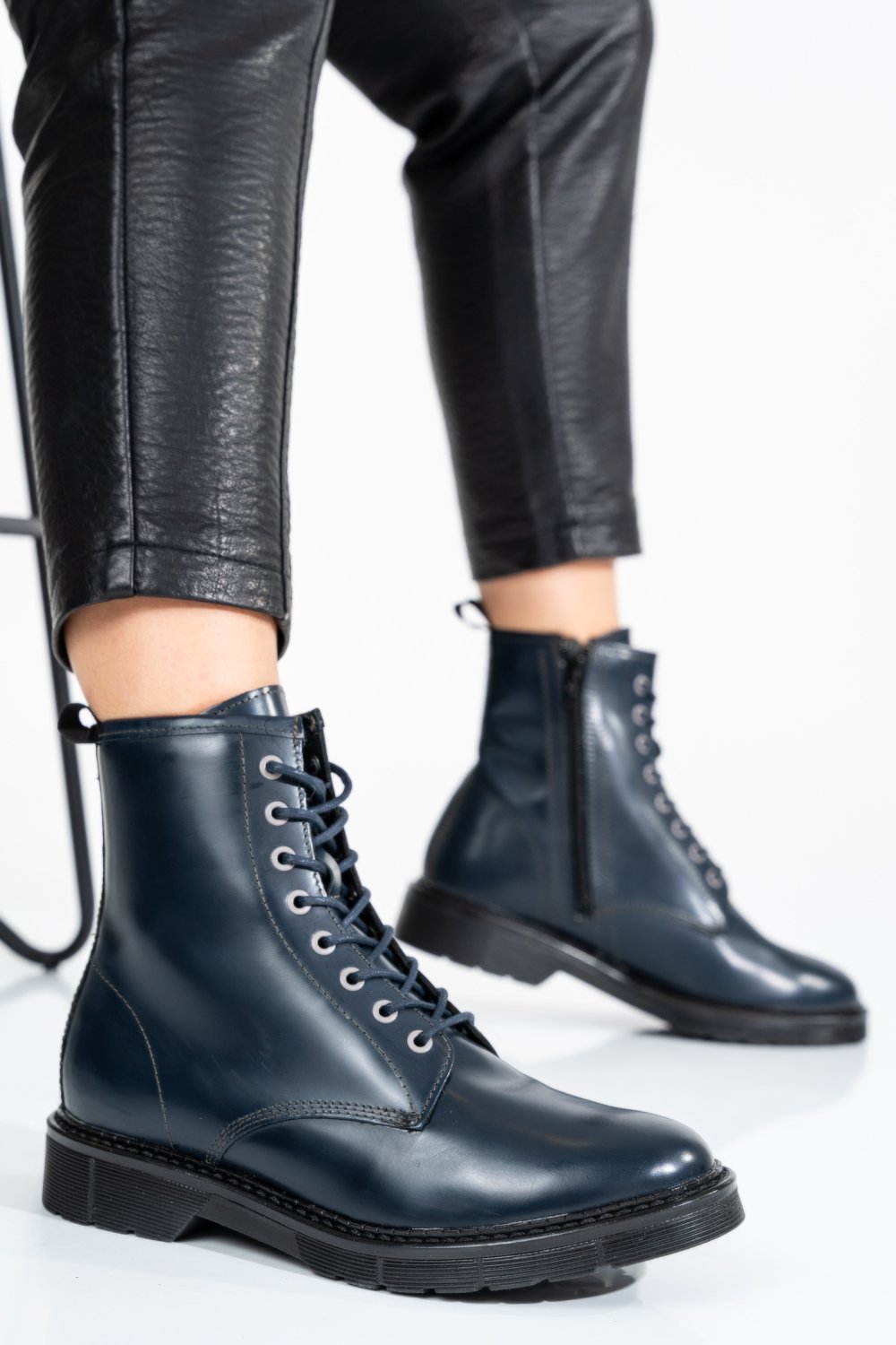 GHETE BLEUMARIN PIELE NATURALA LACUITA WH108H02