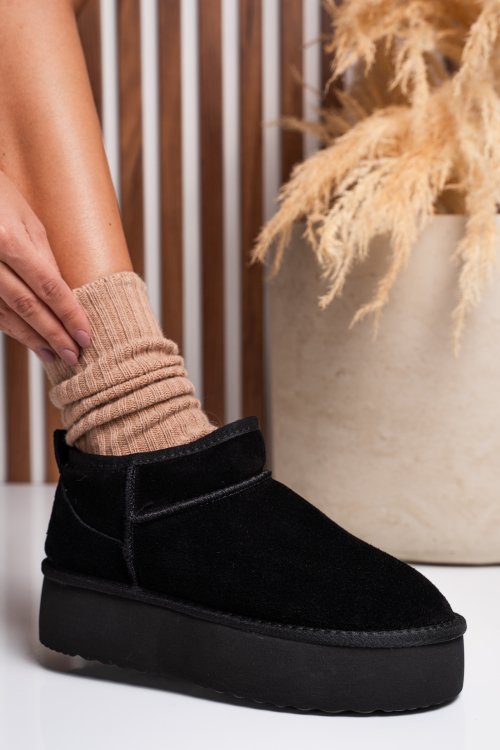 Cizme negre piele naturala intoarsa 1s77250