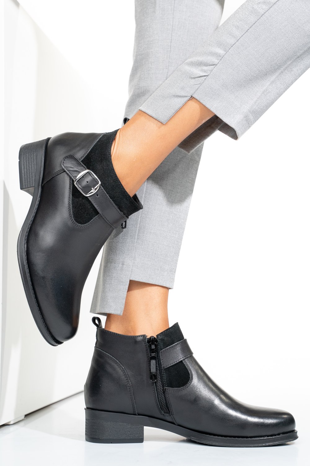 GHETE NEGRE PIELE NATURALA 2S7764