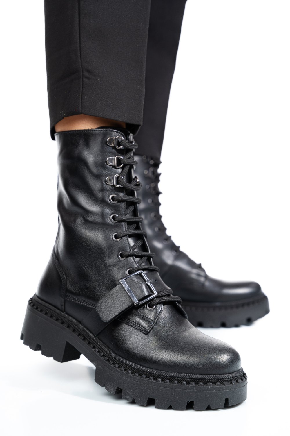 GHETE NEGRE PIELE NATURALA 3S7772