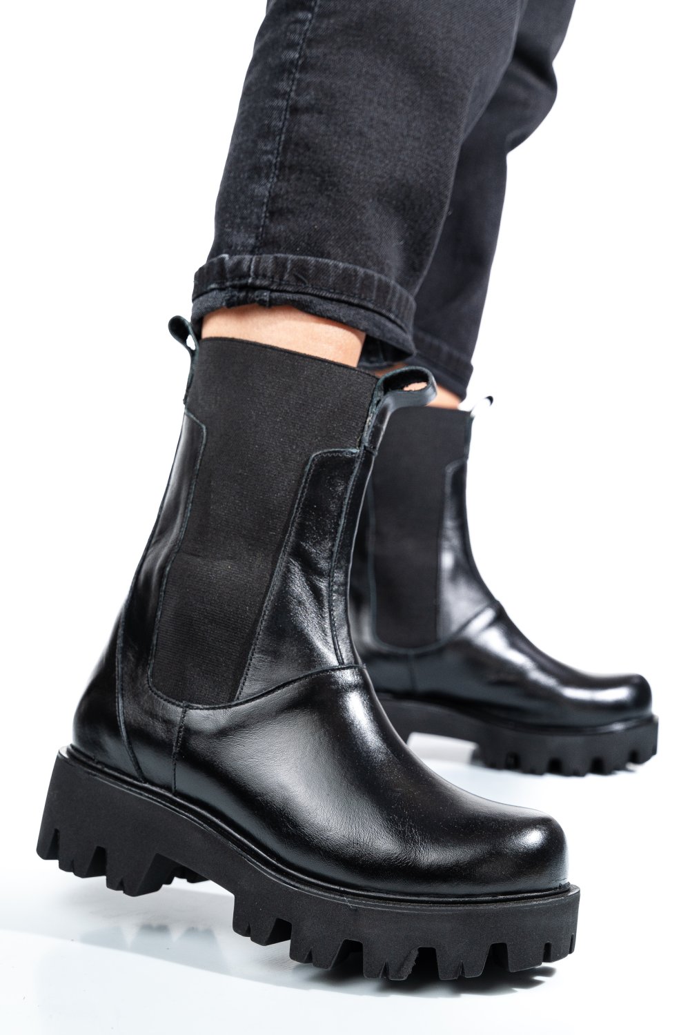 GHETE NEGRE PIELE NATURALA 7S77628B