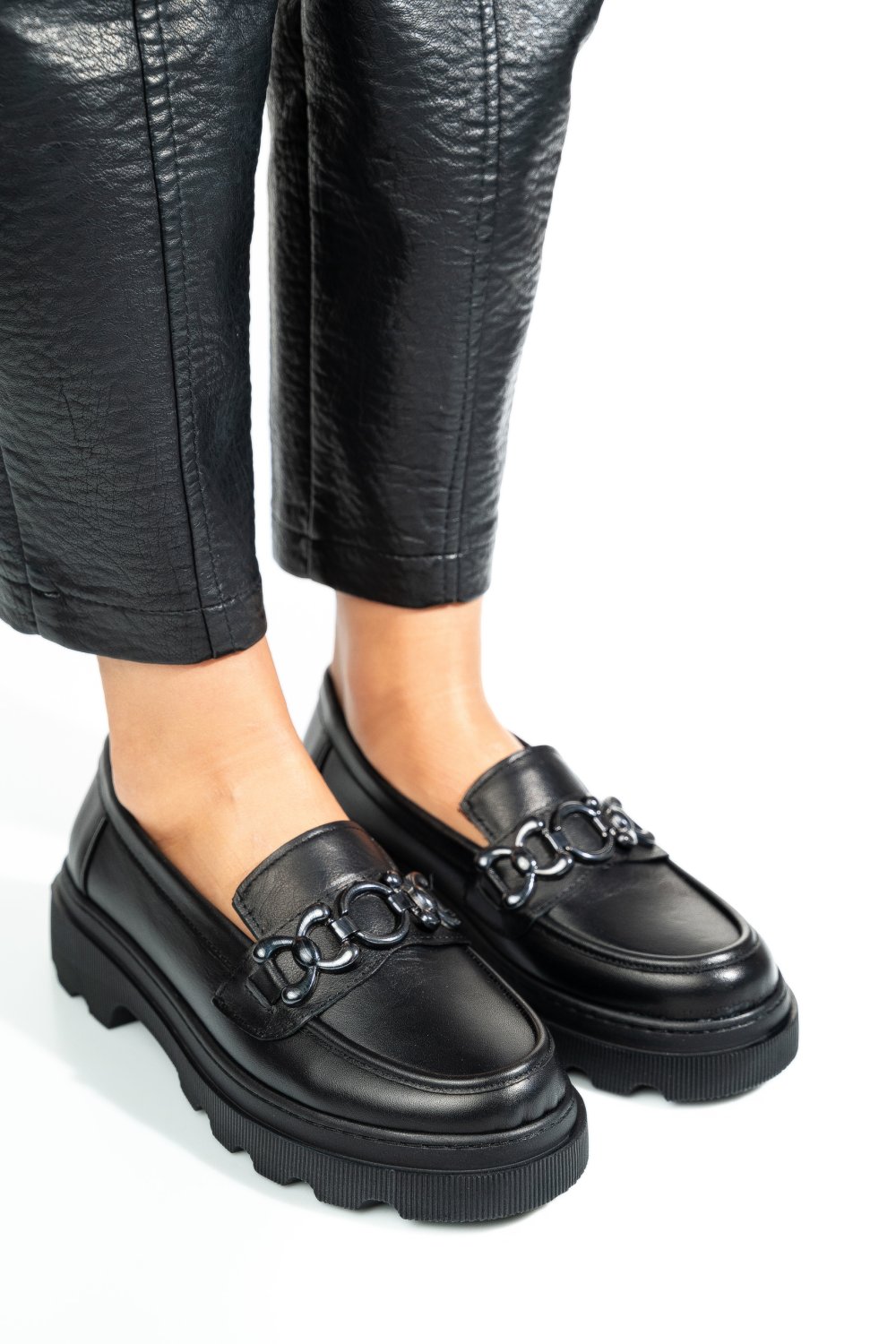 PANTOFI NEGRI PIELE NATURALA APCKD5402