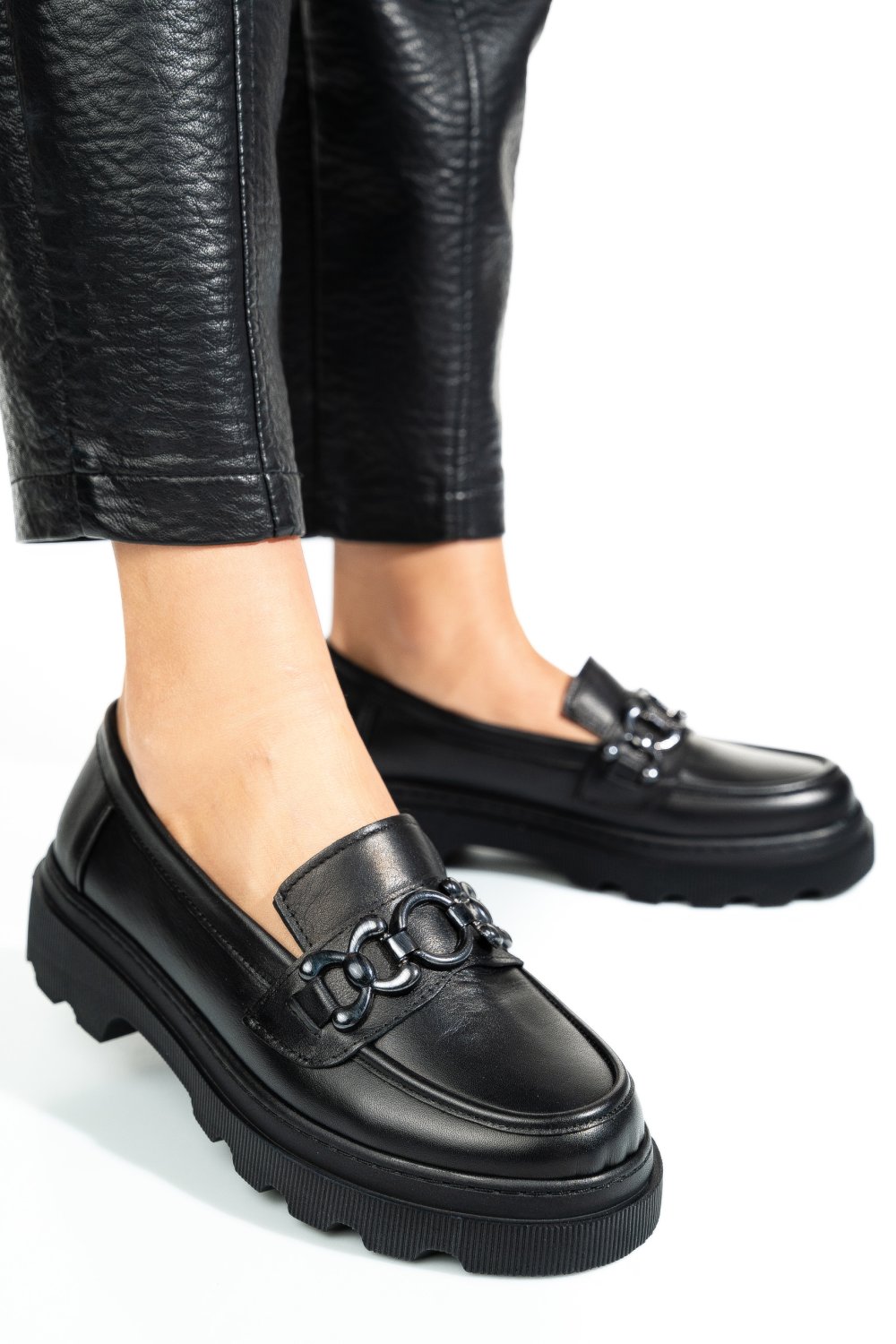 PANTOFI NEGRI PIELE NATURALA APCKD5402