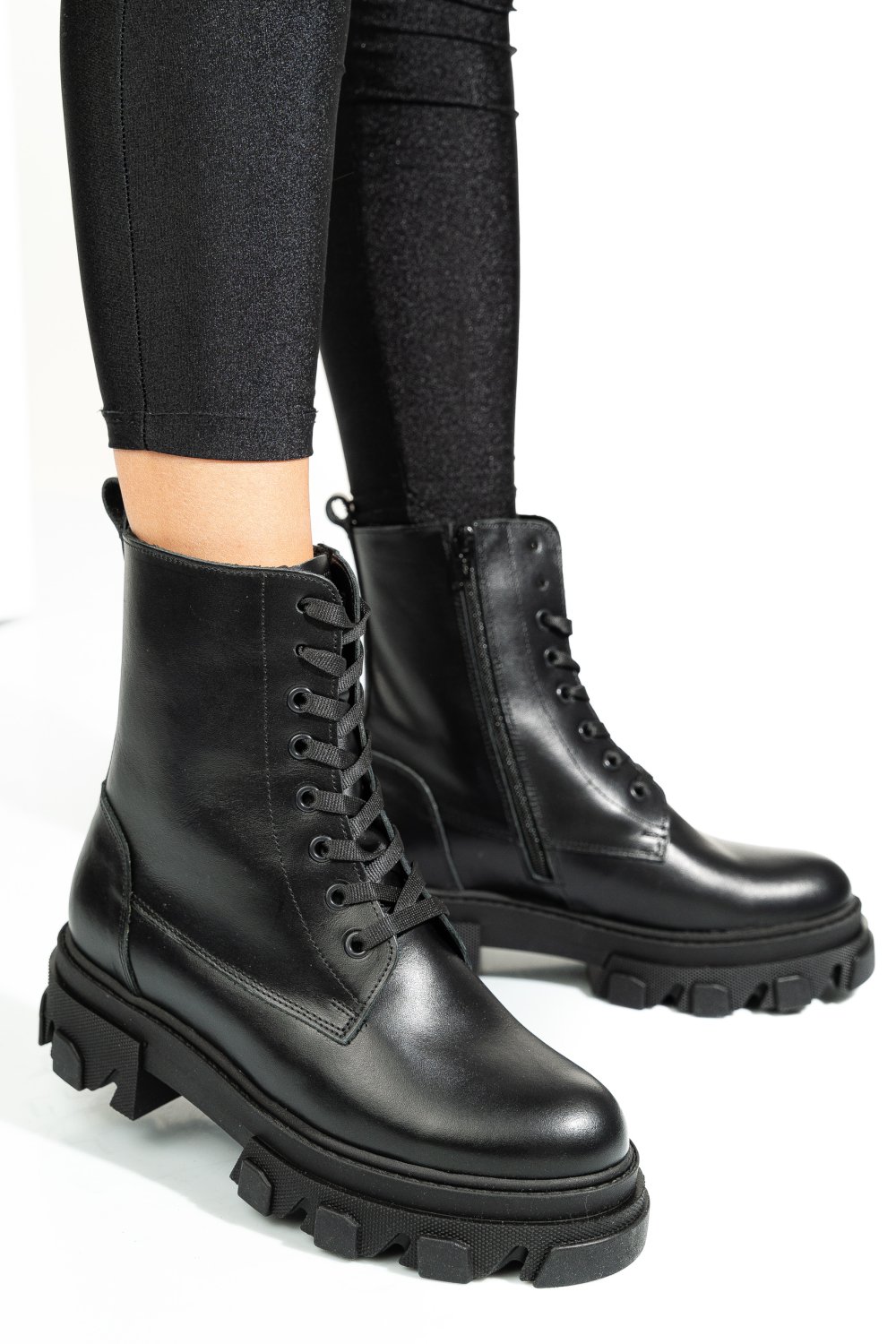 GHETE NEGRE PIELE NATURALA 1S7724