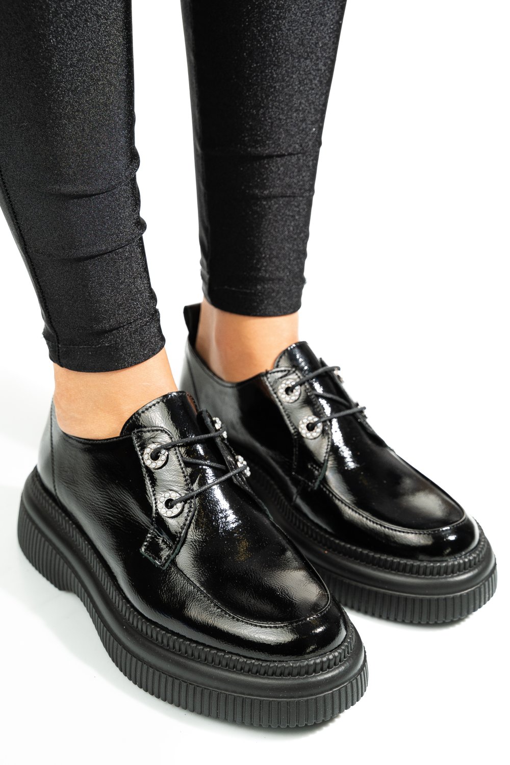 PANTOFI NEGRI PIELE NATURALA LACUITA 2S7751617NPK