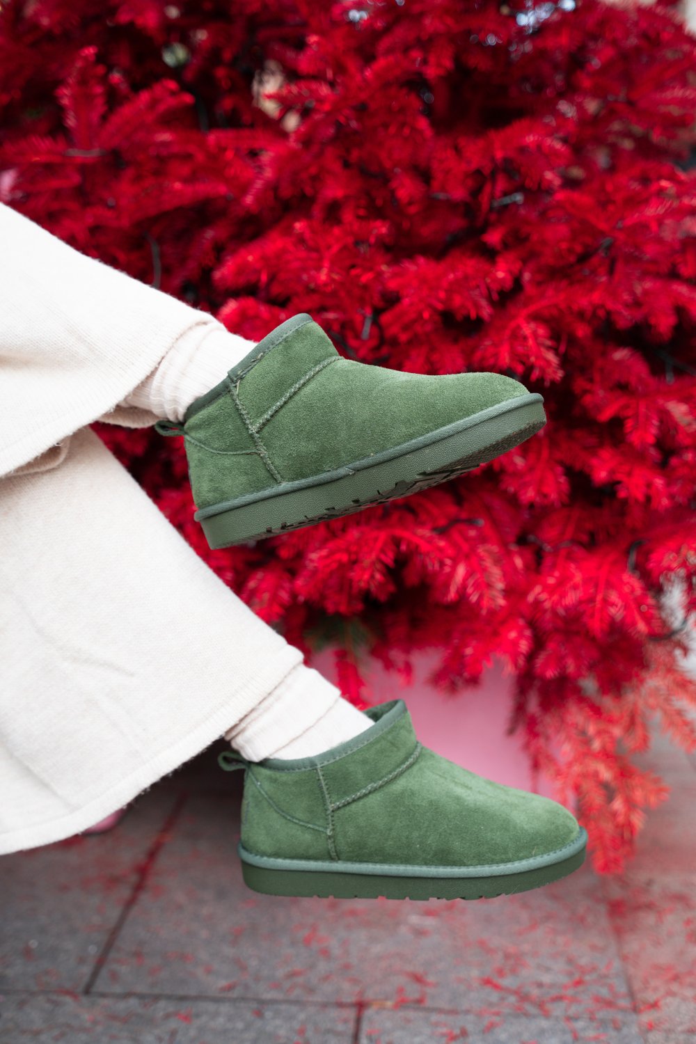 GHETE DAMA IMBLANITE PIELE NATURALA INTOARSA VERDE 1S771200