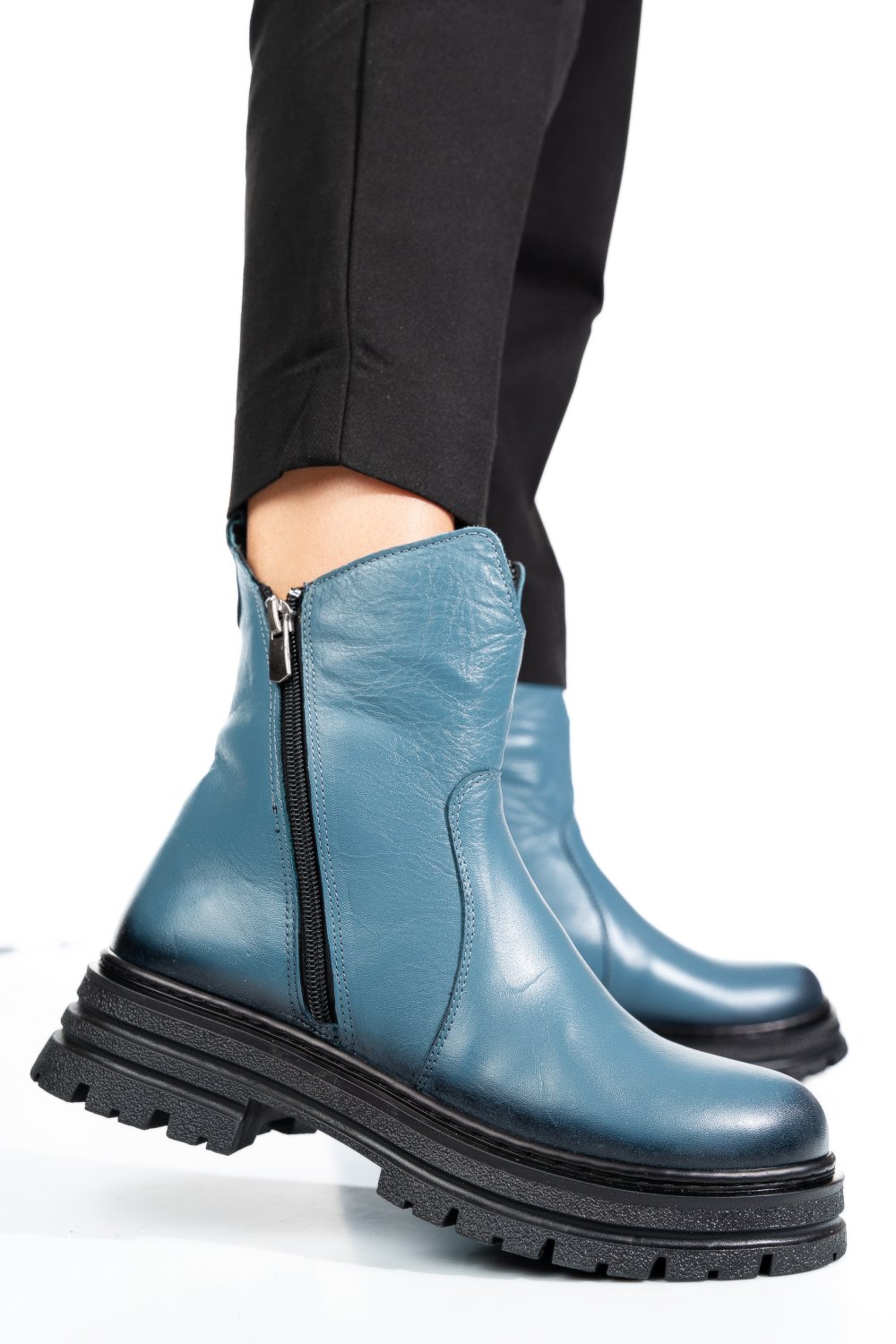 GHETE ALBASTRE PIELE NATURALA APCK5204