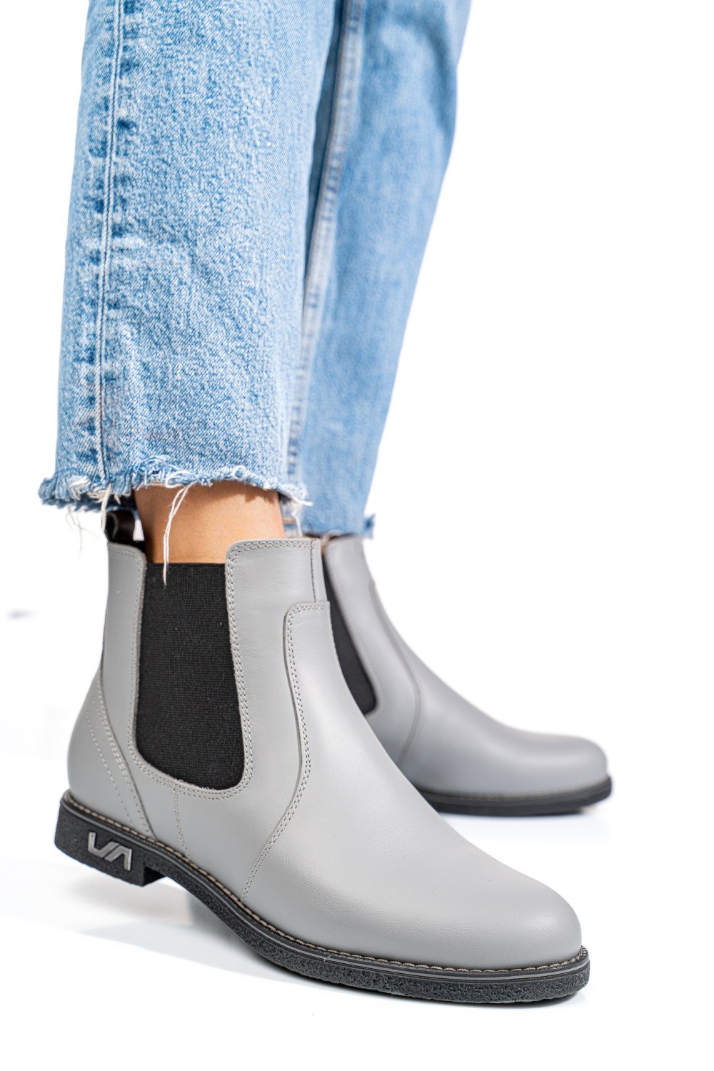 GHETE GRI PIELE NATURALA 2S7711