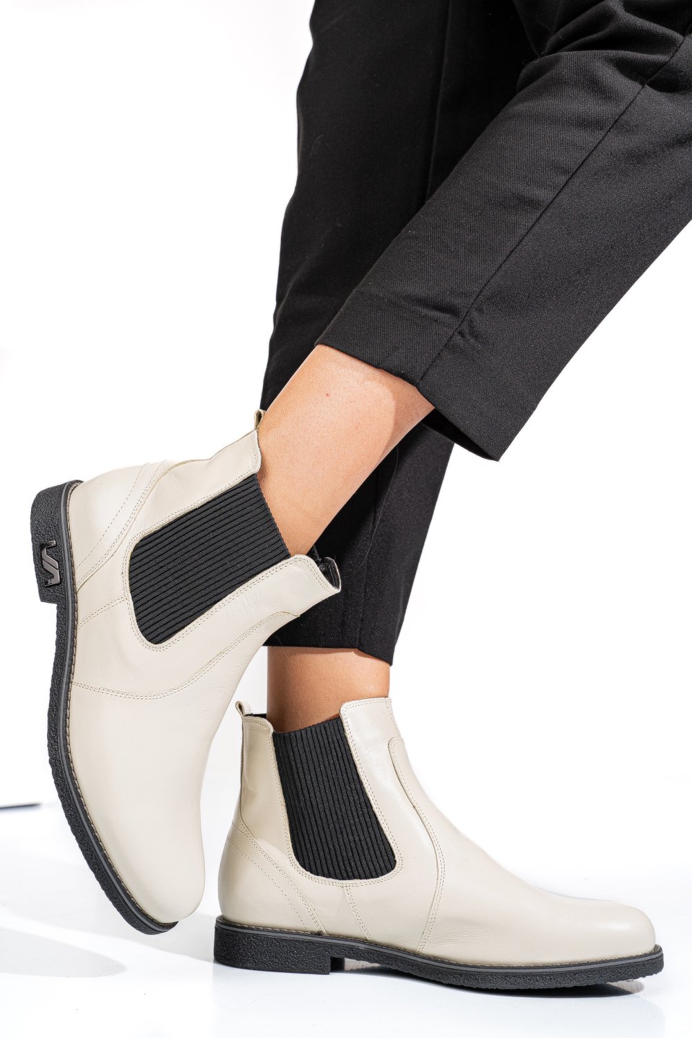 GHETE CREM PIELE NATURALA 2S7711