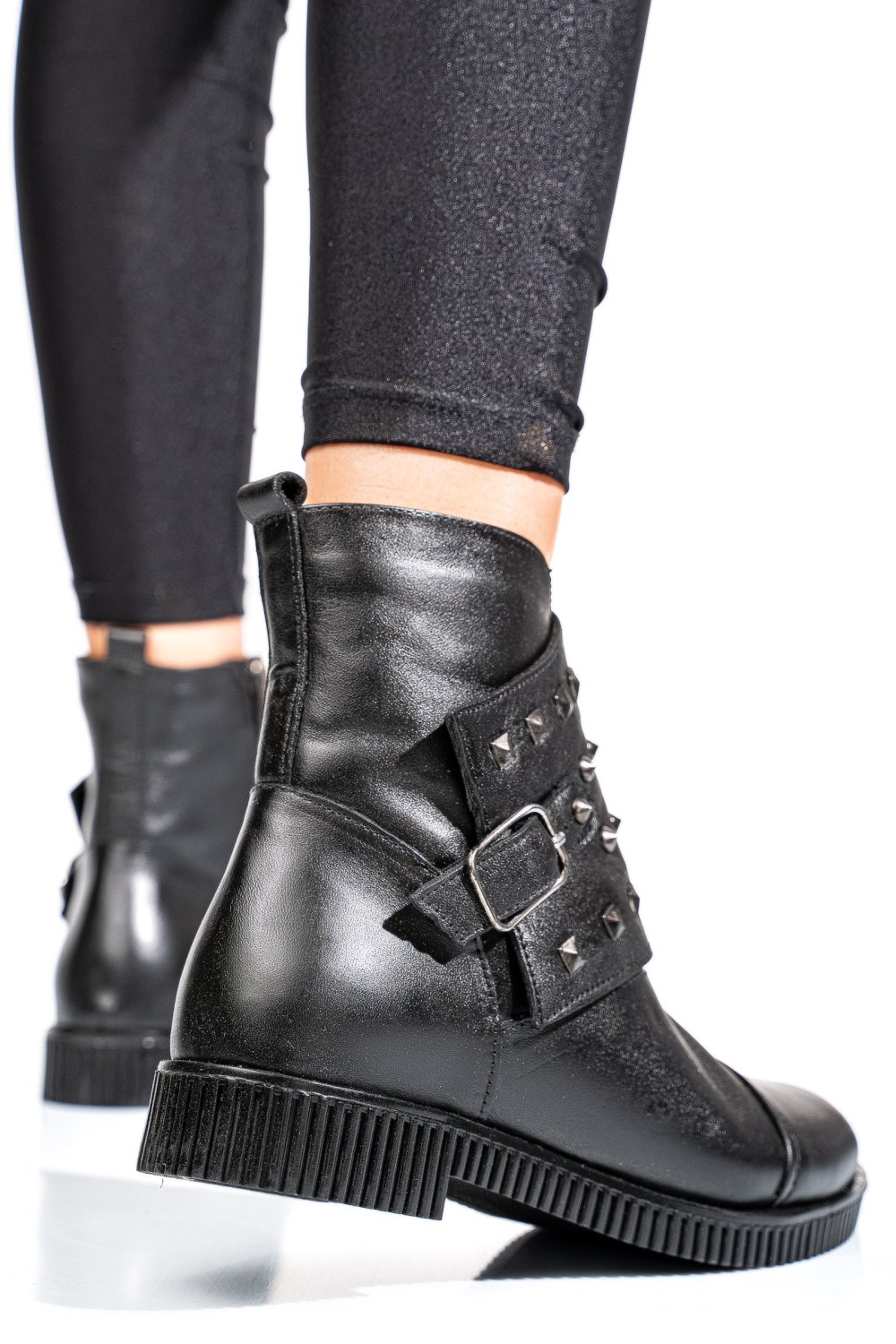 GHETE NEGRE PIELE NATURALA 0PC08