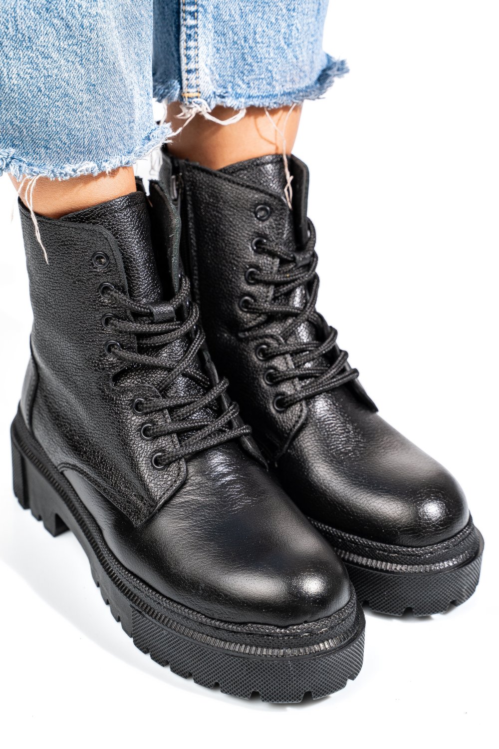 GHETE NEGRE PIELE NATURALA NPCFB006