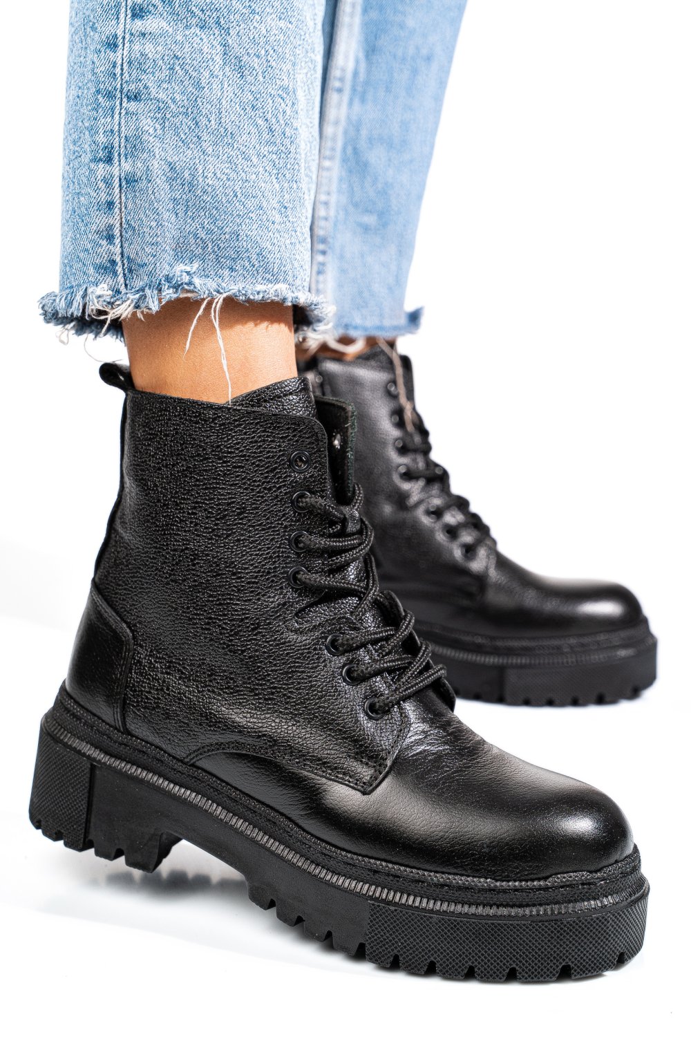 GHETE NEGRE PIELE NATURALA NPCFB006