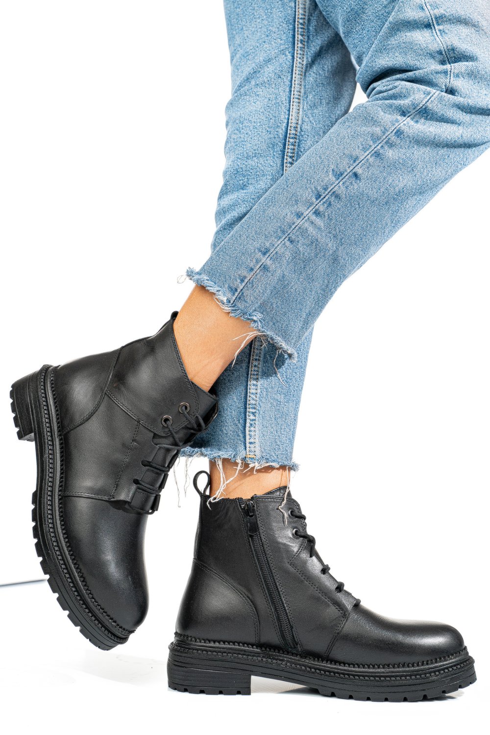 GHETE NEGRE PIELE NATURALA APCYB003