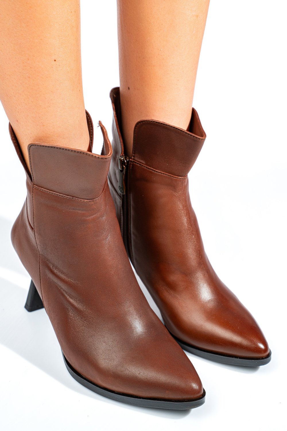 BOTINE MARO INCHIS PIELE NATURALA IPCBY003