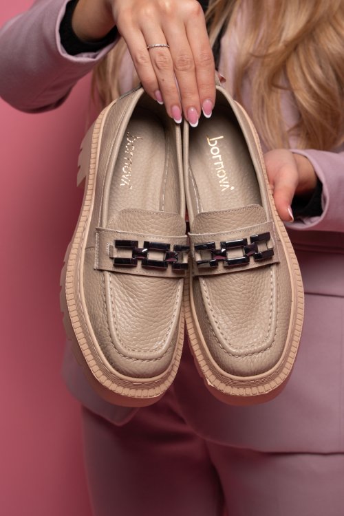 Mocasini bej piele naturala ipcbm003