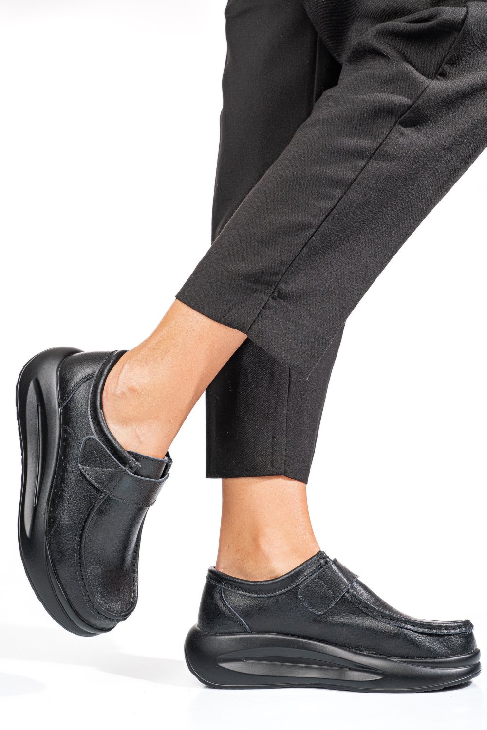 MOCASINI NEGRI PIELE NATURALA TSP3090