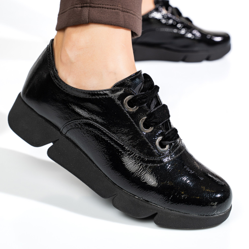 PANTOFI NEGRI PIELE NATURALA LACUITA EPC1549-13