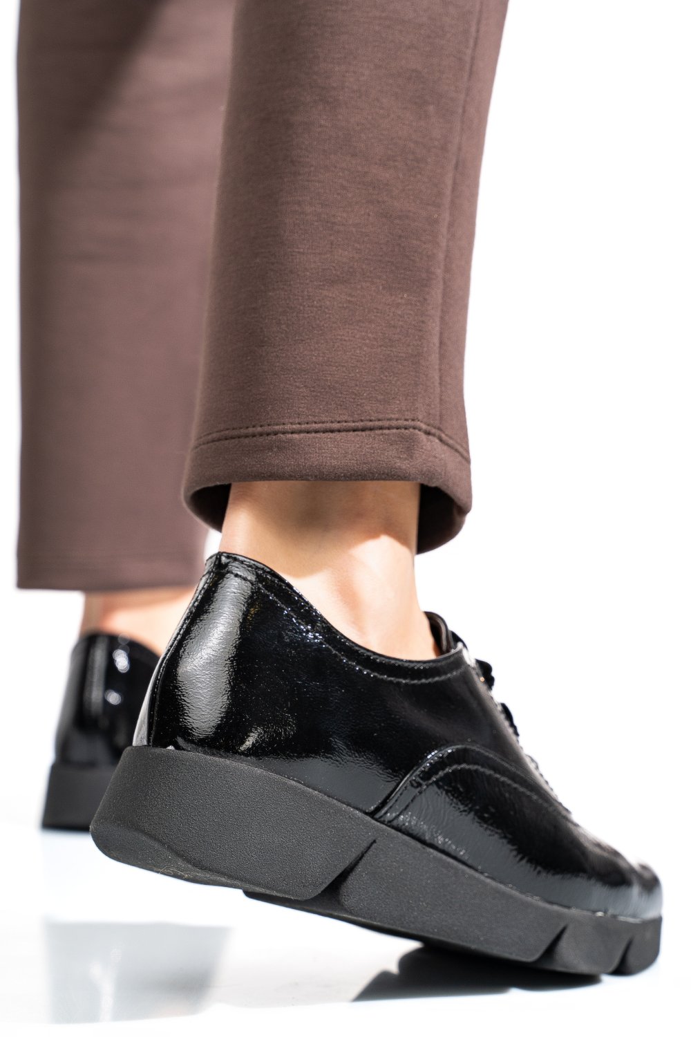 PANTOFI NEGRI PIELE NATURALA LACUITA EPC1549-13