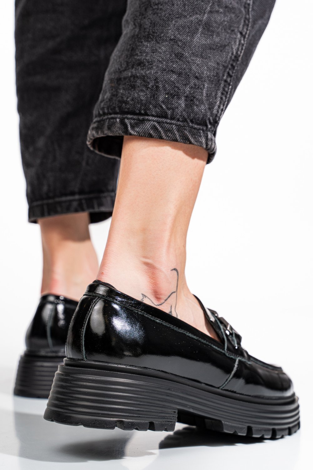 MOCASINI NEGRI PIELE ATURALA LACUITA 7S7733