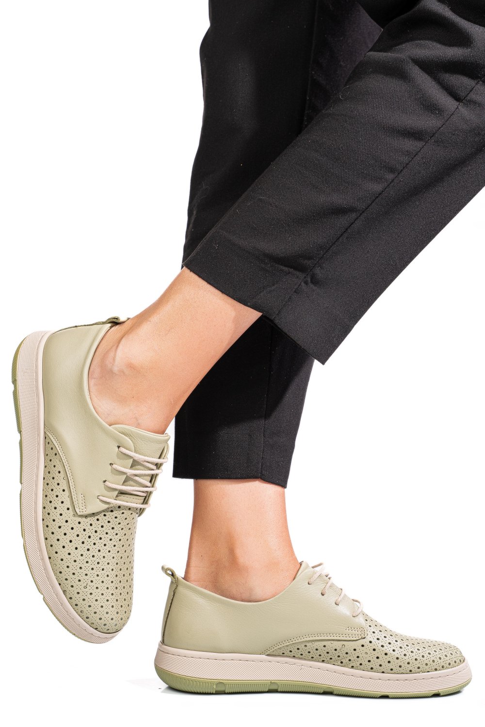 PANTOFI VERZI PIELE NATURALA APCKD030