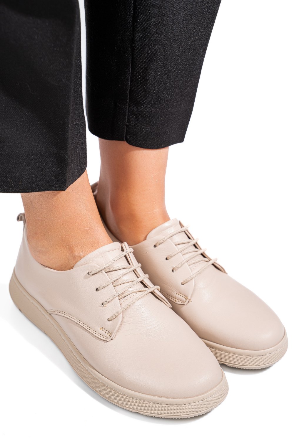 PANTOFI BEJ PIELE NATURALA APCKD070